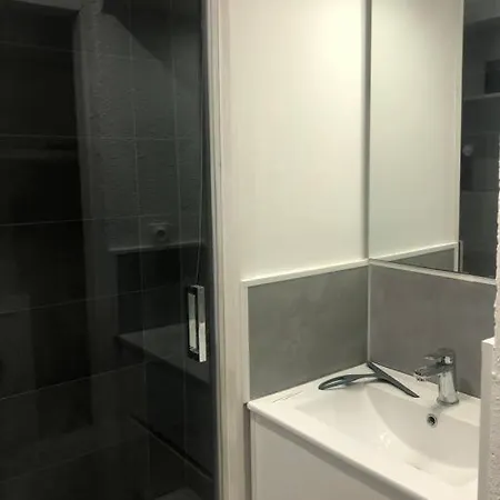 25m2 Plages * Hyeres
